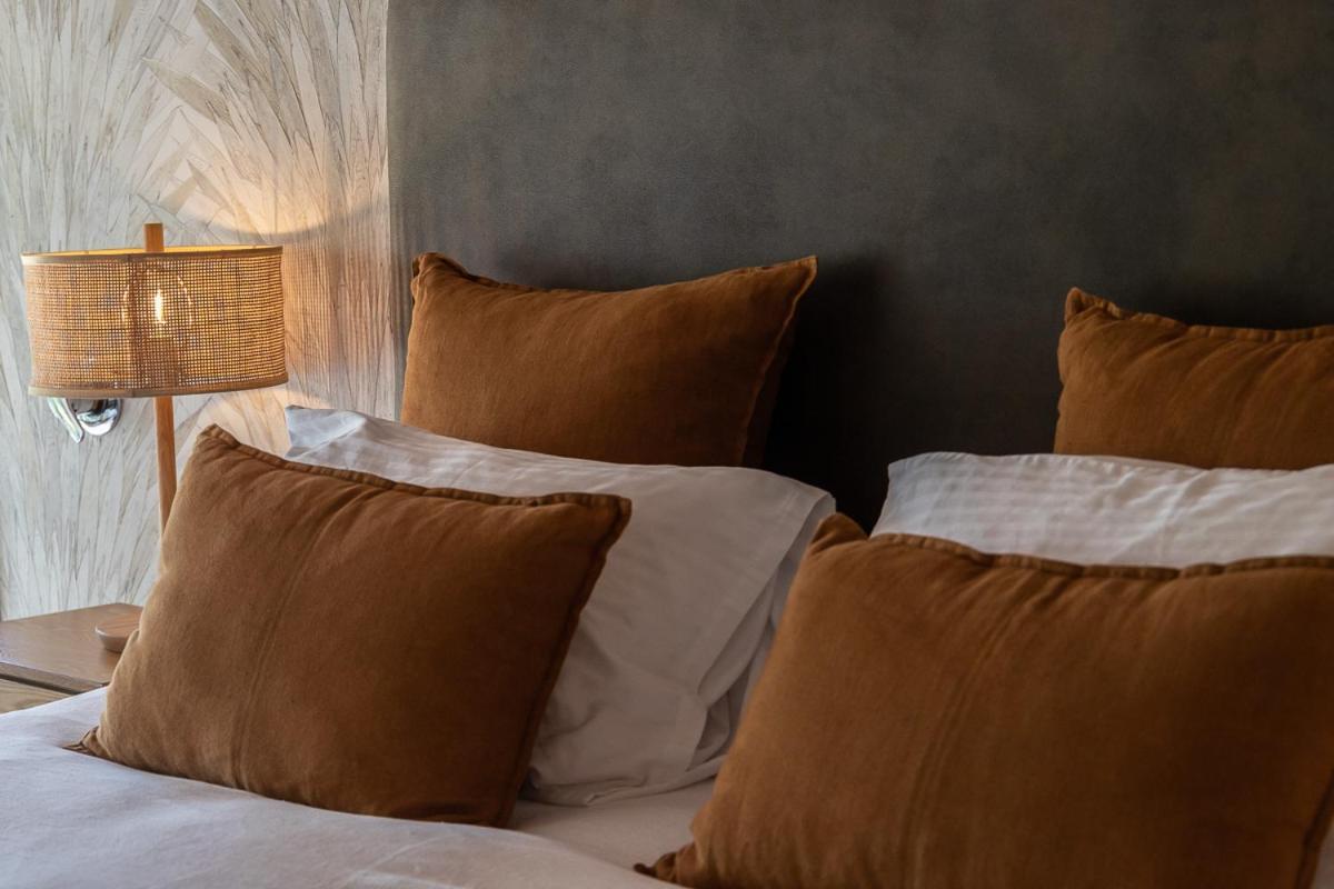 Lake Weyba Cottages Noosa ペレジアンビーチ エクステリア 写真