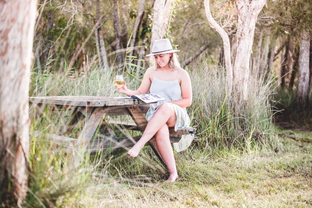 Lake Weyba Cottages Noosa ペレジアンビーチ エクステリア 写真